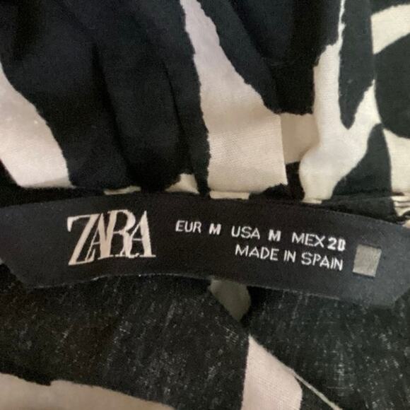 Zara Black White Animal Print V-Neck Short Sleeve Peplum Pullover Blouse Top M - Picture 3 of 4